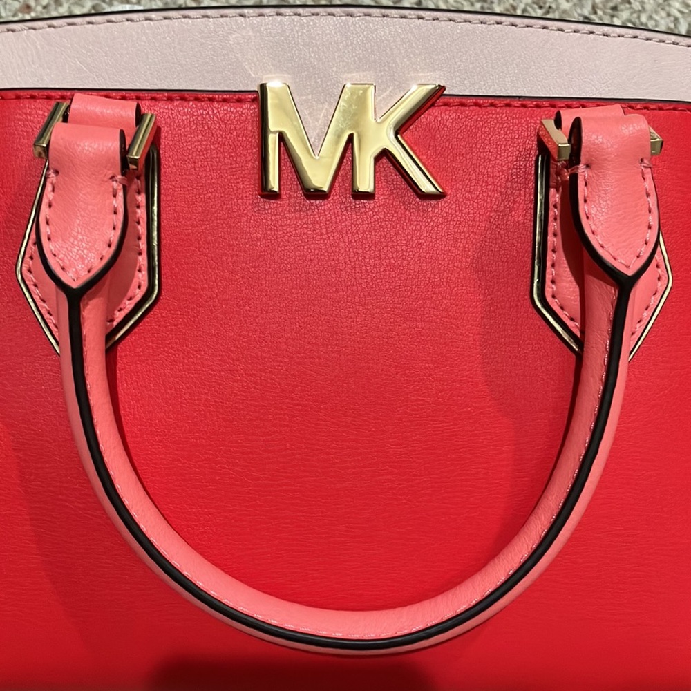 Michael Kors Mott Medium Messenger Convertible Crossbody(CORAL RF MLT)35T0GOXM2T - Picture 6 of 15